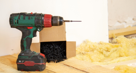 Errores claves al usar taquetes con taladro